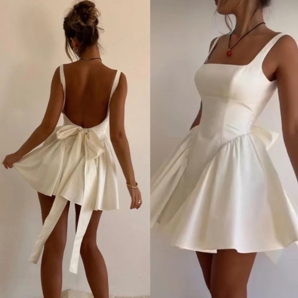 HOUSE‎ OF CB 'Florianne' Ivory Bow Mini Dress NWOT size M - Picture 1 of 14